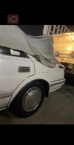 تۆیۆتا کراون